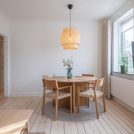 Newly Renovated 1-Bed Apartment In オールボー エクステリア 写真